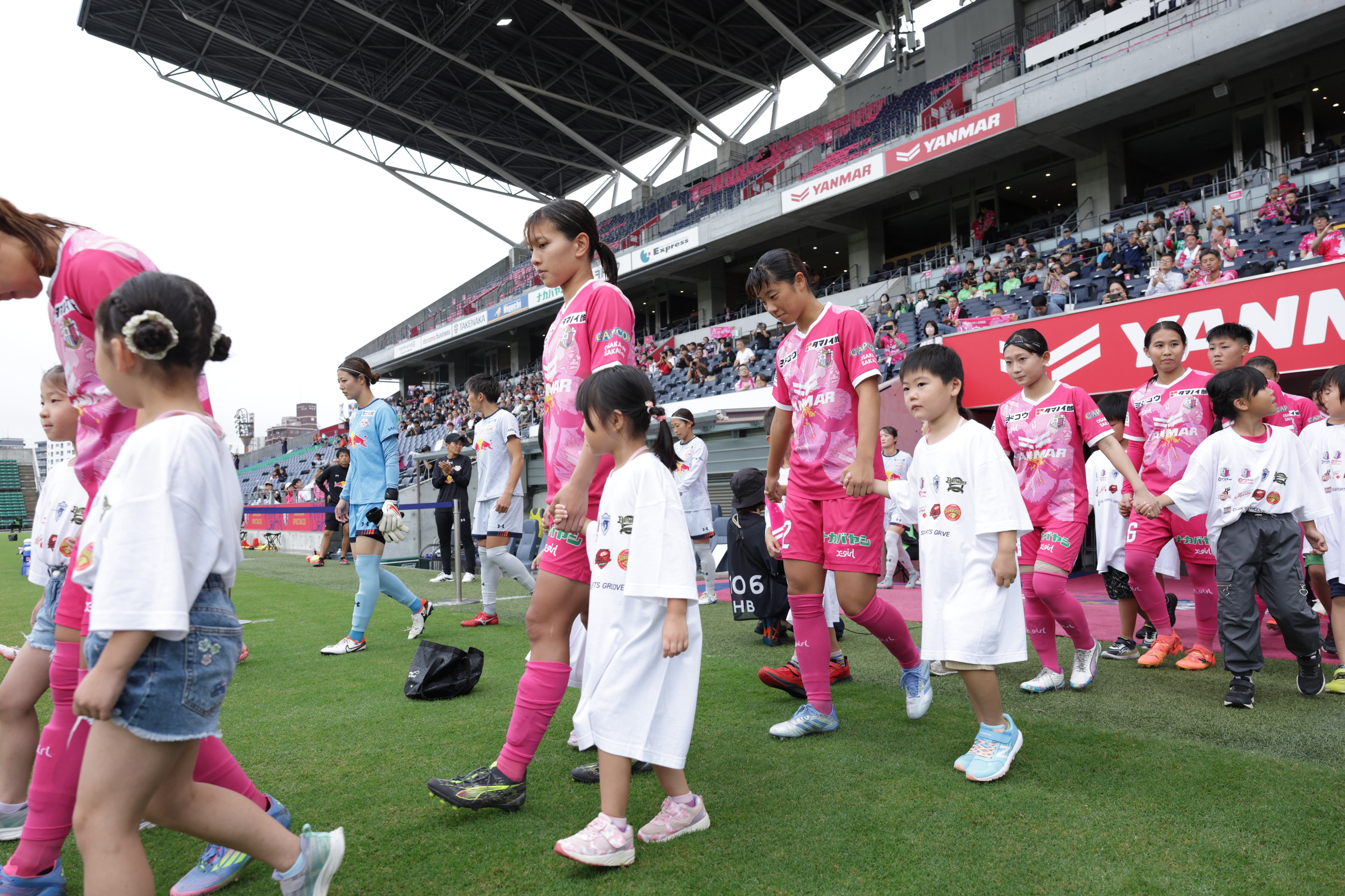 11/9 (日)EL埼玉戦】人気イベント！ お仕事体験・エスコートキッズ参加